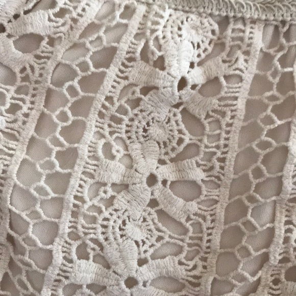 ☀️Full tilt lace shorts☀️ - Picture 3 of 5